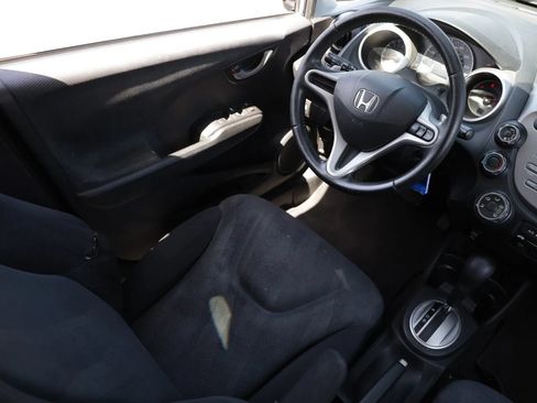 Used 2011 Honda Fit Sport image 12