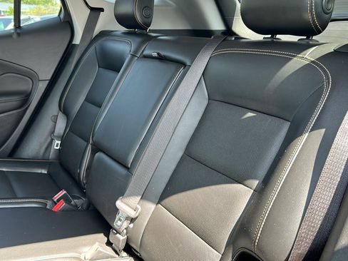 Used 2020 GMC Terrain SLT AWD/4WD image 22