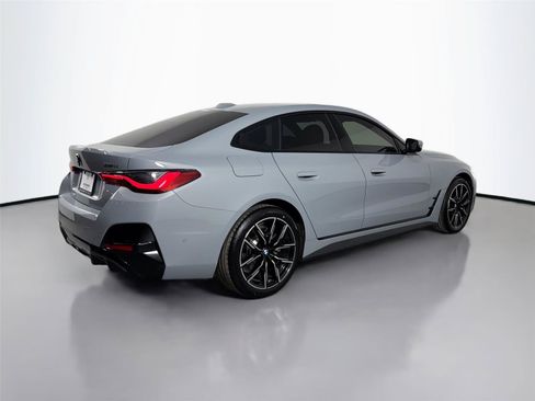 New 2026 BMW i4 xDrive40i w/ M Sport Package AWD/4WD image 6