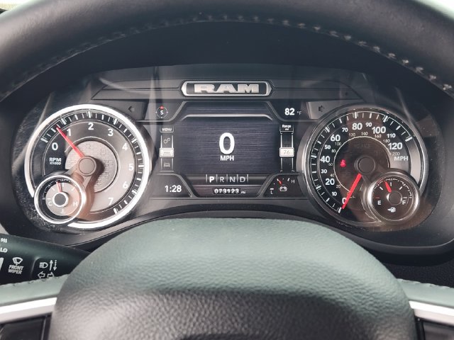 Used 2022 RAM 1500 Lone Star w/ Night Edition RWD image 16