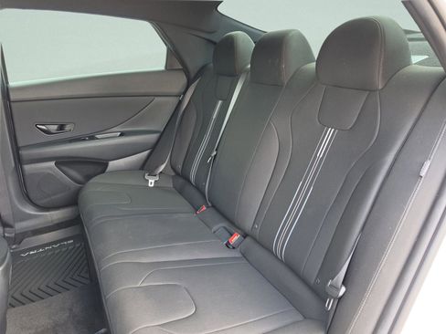 Used 2026 Hyundai Elantra Sport FWD image 19