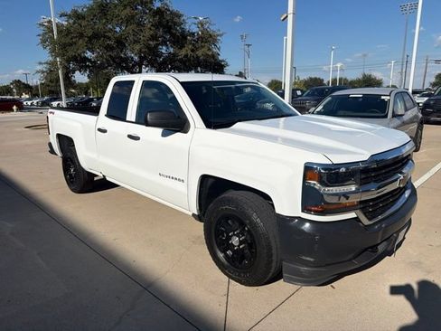 Used 2019 Chevrolet Silverado 1500 W/T w/ WT Convenience Package AWD/4WD image 1