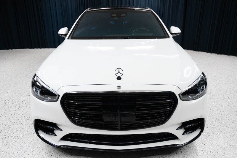 Used 2026 Mercedes-Benz S 580 4MATIC Sedan image 2