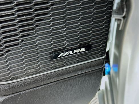 Used 2024 Jeep Grand Cherokee Limited 4xe image 4