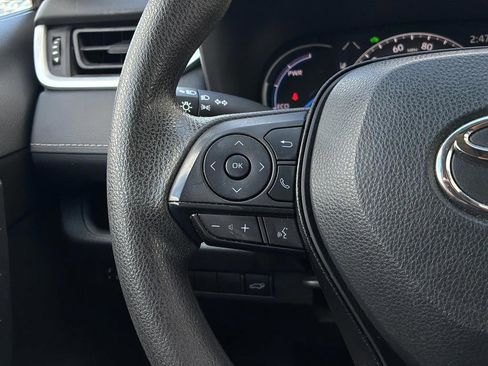 Used 2024 Toyota RAV4 XLE w/ Convenience Package image 25