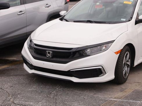 Used 2019 Honda Civic LX image 2