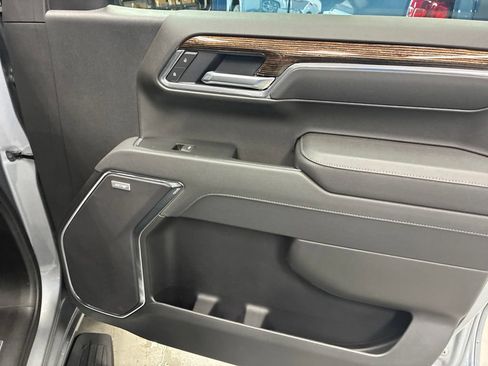 New 2026 GMC Sierra 1500 Elevation w/ Elevation Premium Package AWD/4WD image 8