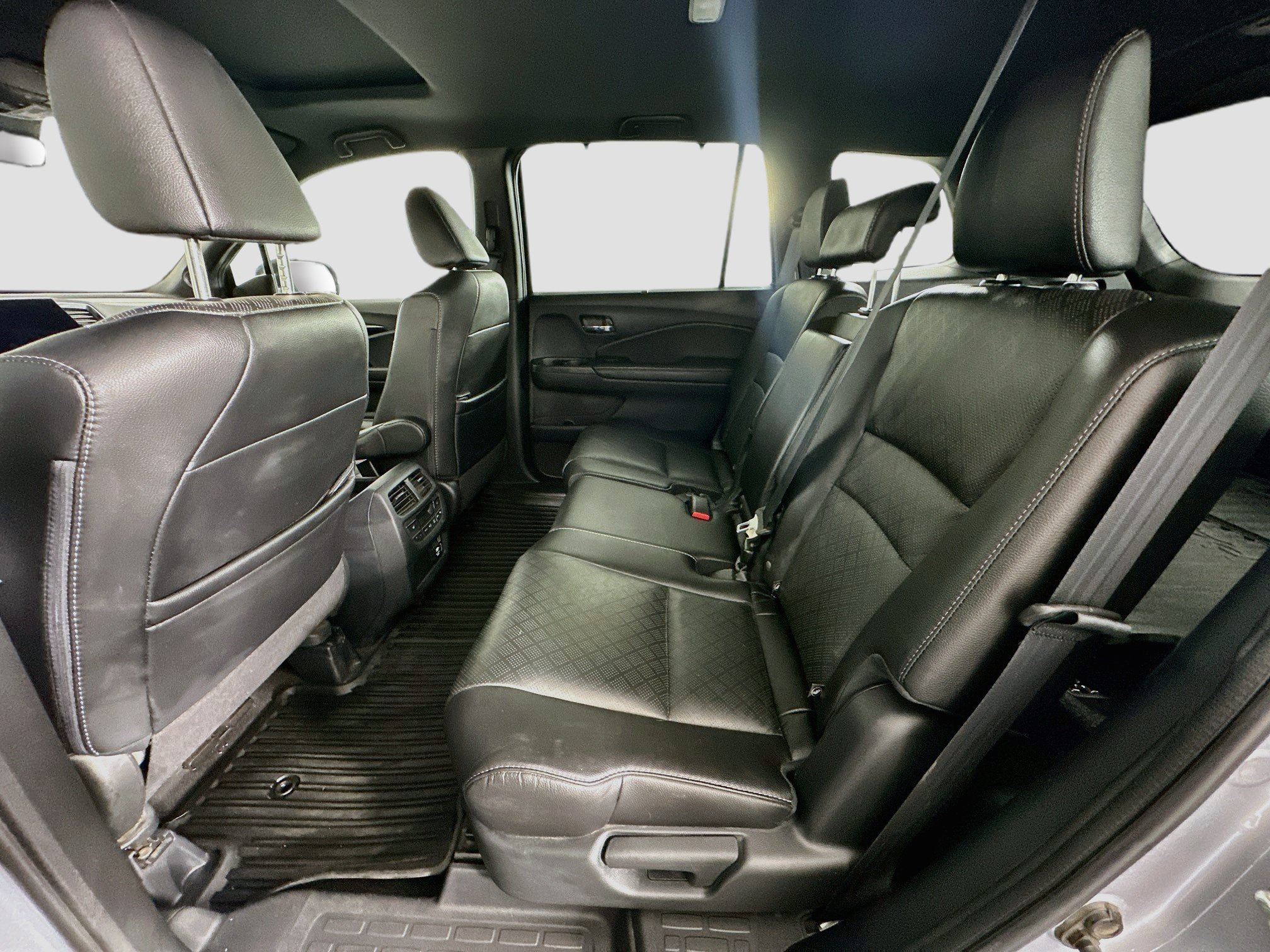 Used 2020 Honda Passport Elite image 27