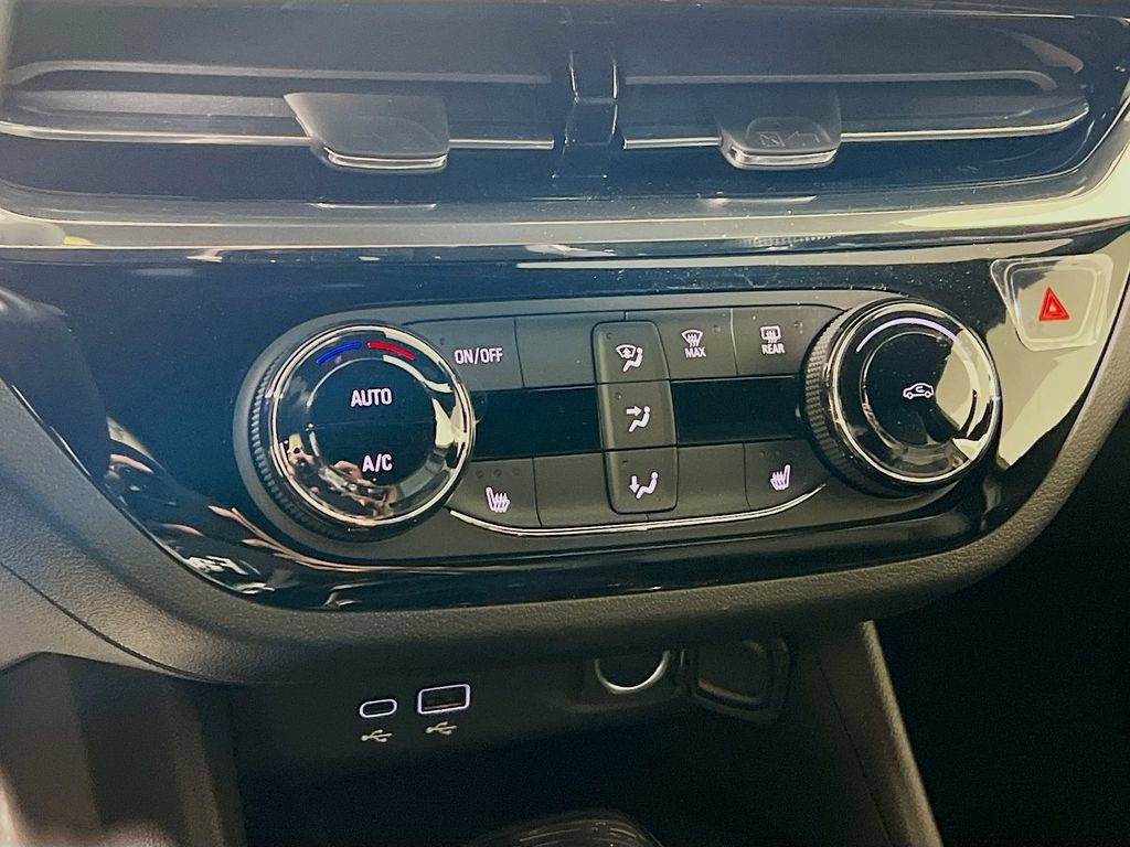 New 2026 Buick Envista Sport Touring w/ Convenience I Package FWD image 13