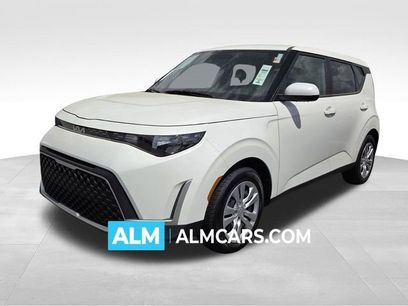 Used 2025 Kia Soul LX