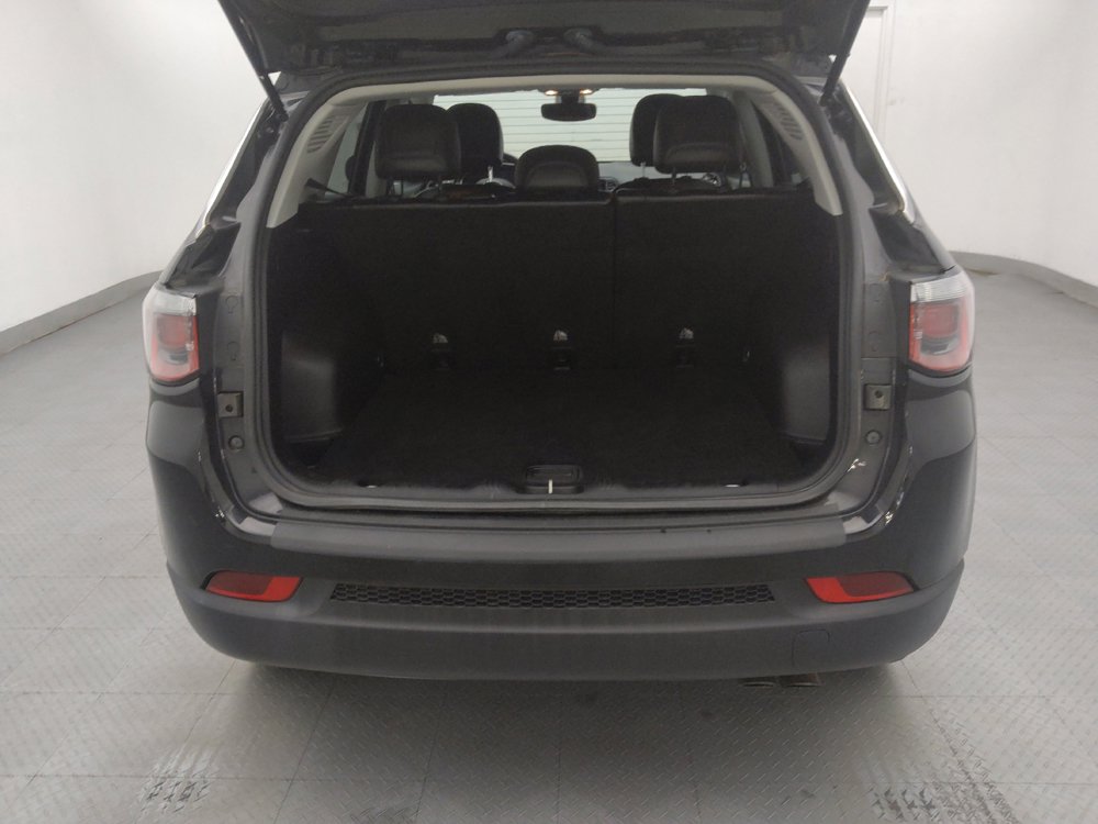 Used 2019 Jeep Compass Limited AWD/4WD image 29