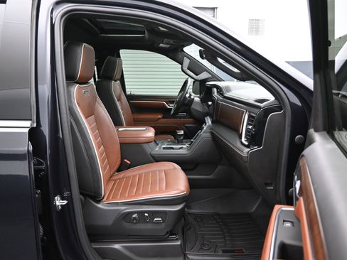 Used 2022 GMC Sierra 1500 Denali Ultimate image 12