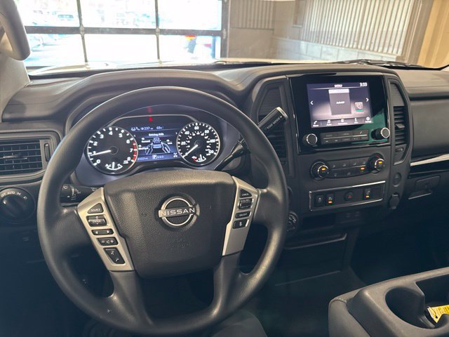Used 2024 Nissan Titan SV AWD/4WD image 24