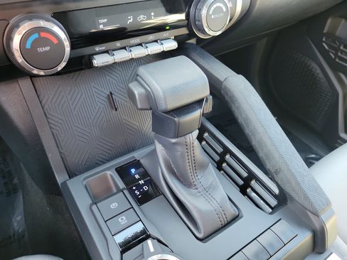 Used 2024 Toyota Tacoma SR5 image 22