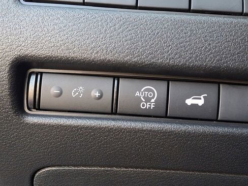 Used 2025 Nissan Rogue Rock Creek image 26