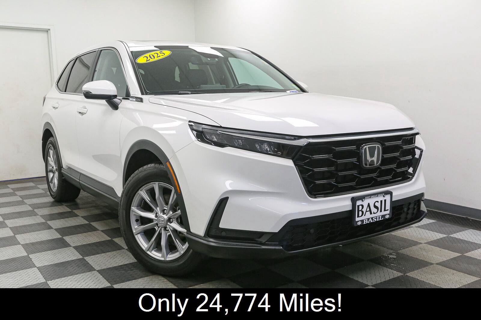 Used 2025 Honda CR-V EX-L image 2