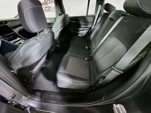 Used 2025 Jeep Grand Cherokee Laredo X AWD/4WD image 27