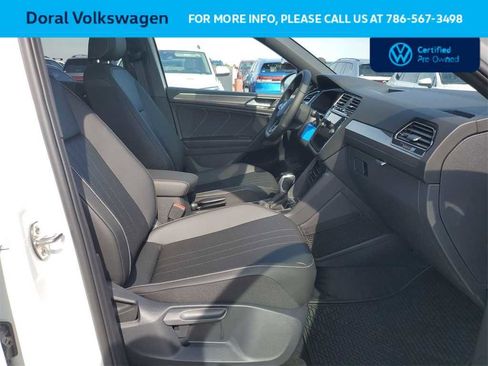 Certified 2024 Volkswagen Tiguan SE R-Line image 31