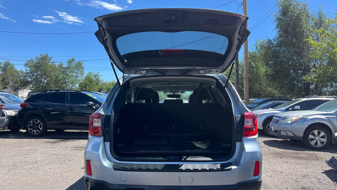 Used 2017 Subaru Outback 2.5i Premium AWD/4WD image 22