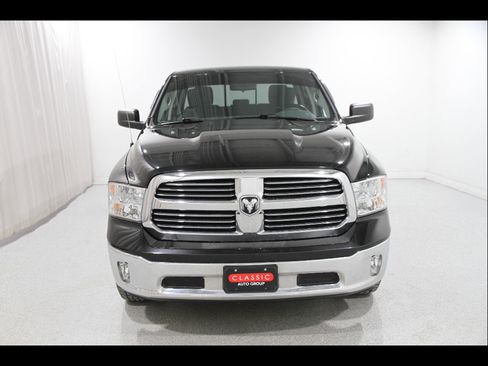 Used 2016 RAM 1500 Big Horn image 2