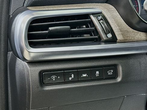 Certified 2021 Kia Telluride EX w/ EX Premium Package AWD/4WD image 10