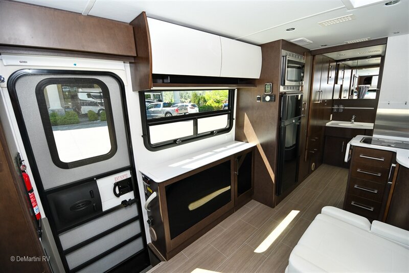 Used 2019 Mercedes-Benz Sprinter 170 image 9