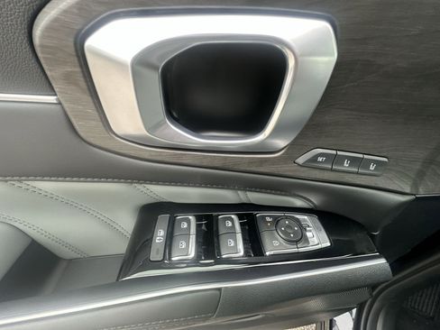 New 2025 Kia Sorento SX Prestige w/ Sage Leather Package image 19