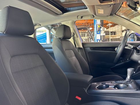 Certified 2023 Honda Civic EX image 31