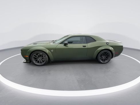 Used 2018 Dodge Challenger SRT Hellcat RWD image 10