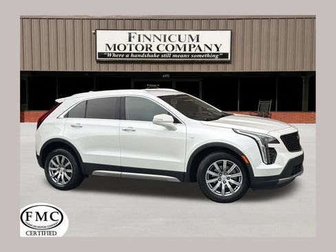 Used 2023 Cadillac XT4 Premium Luxury FWD image 1
