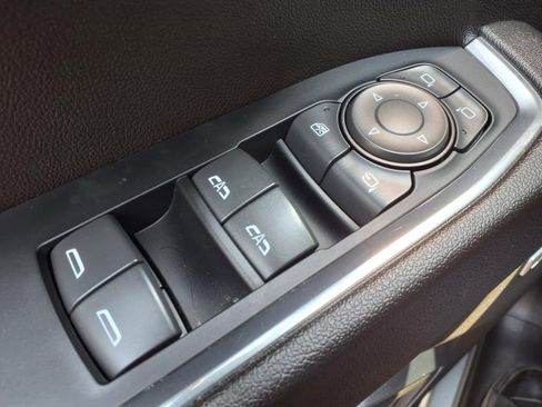 Certified 2023 GMC Sierra 1500 SLT w/ SLT Premium Package image 17