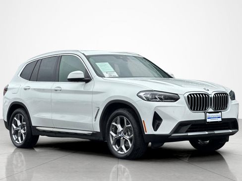 Used 2024 BMW X3 xDrive30i w/ Convenience Package AWD/4WD image 7