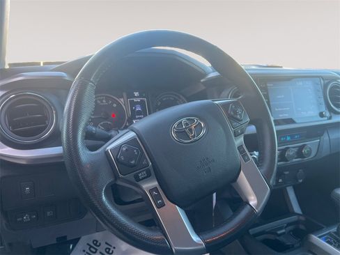 Used 2022 Toyota Tacoma SR5 image 12