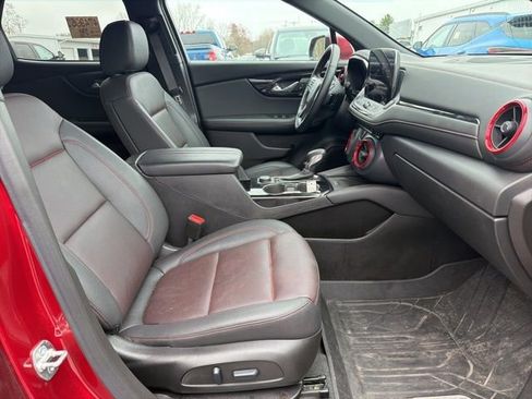 Used 2024 Chevrolet Blazer RS w/ Enhanced Convenience Package image 16