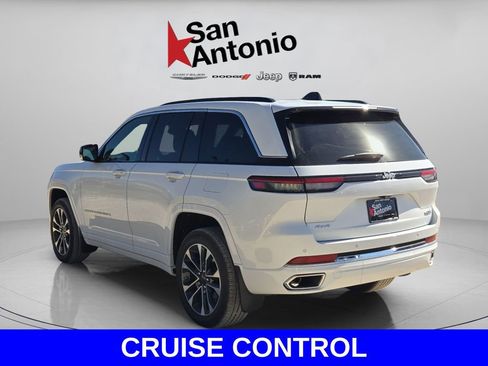New 2025 Jeep Grand Cherokee Overland w/ Trailer Tow Package AWD/4WD image 6