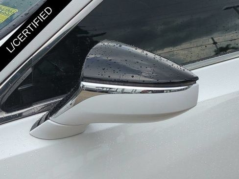 Certified 2025 Lexus ES 350 w/ Accessory Package (Z2) FWD image 12