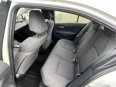 Used 2021 Toyota Corolla LE w/ Carpet Mat Package (TMS) image 13