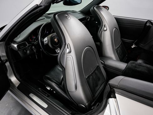 Used 2005 Porsche 911 Carrera S RWD image 20