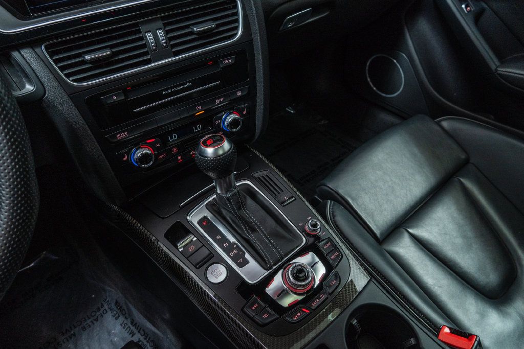 Used 2013 Audi RS 5 Coupe w/ Audi MMI Navigation Plus Pkg AWD/4WD image 25