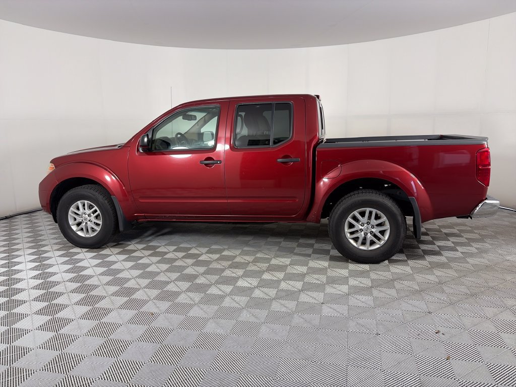 Used 2017 Nissan Frontier SV w/ SV Value Truck Package AWD/4WD image 4