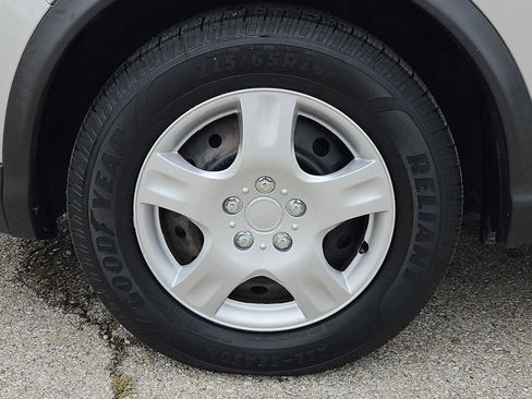 Used 2018 Nissan Rogue Sport S AWD/4WD image 30