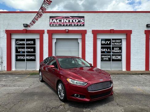 Used 2015 Ford Fusion SE w/ Equipment Group 202A FWD image 40