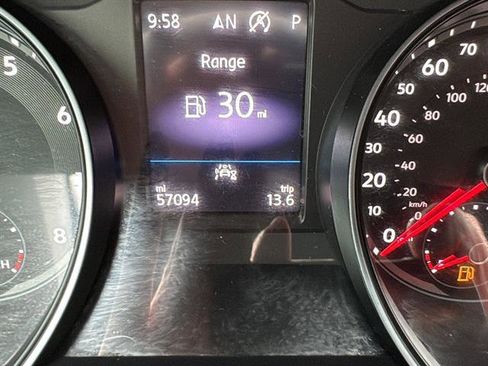 Used 2020 Volkswagen Atlas Cross Sport SE image 20