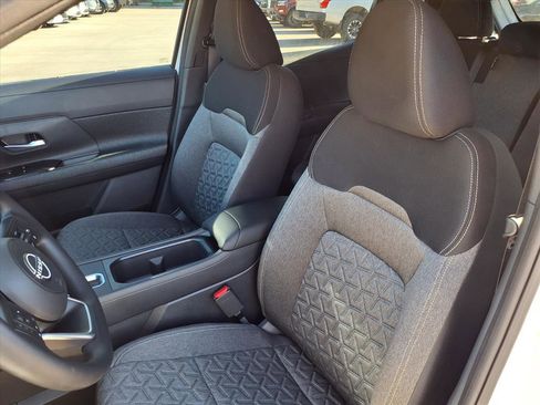 New 2026 Nissan Kicks SV w/ Illumination Package image 14