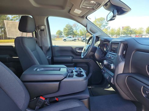 Used 2025 GMC Sierra 3500 Pro w/ 1SA Pro Safety Plus Package image 10