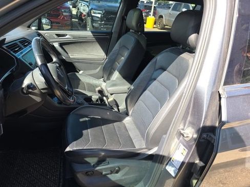 Used 2019 Volkswagen Tiguan SEL Premium R-Line AWD/4WD image 10