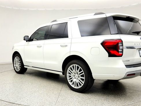 Used 2024 Ford Expedition Platinum AWD/4WD image 7