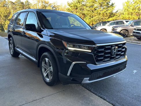 New 2025 Honda Pilot EX-L image 6