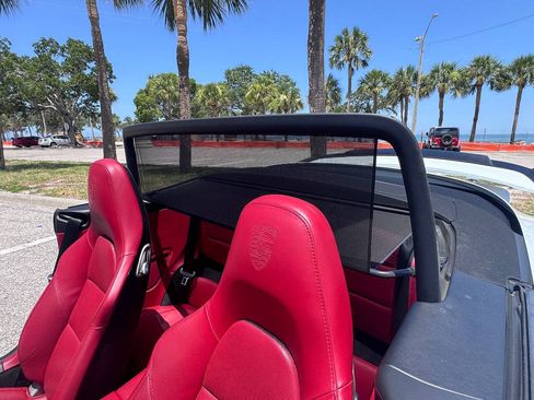 Used 2015 Porsche 911 Turbo S Cabriolet AWD/4WD image 49