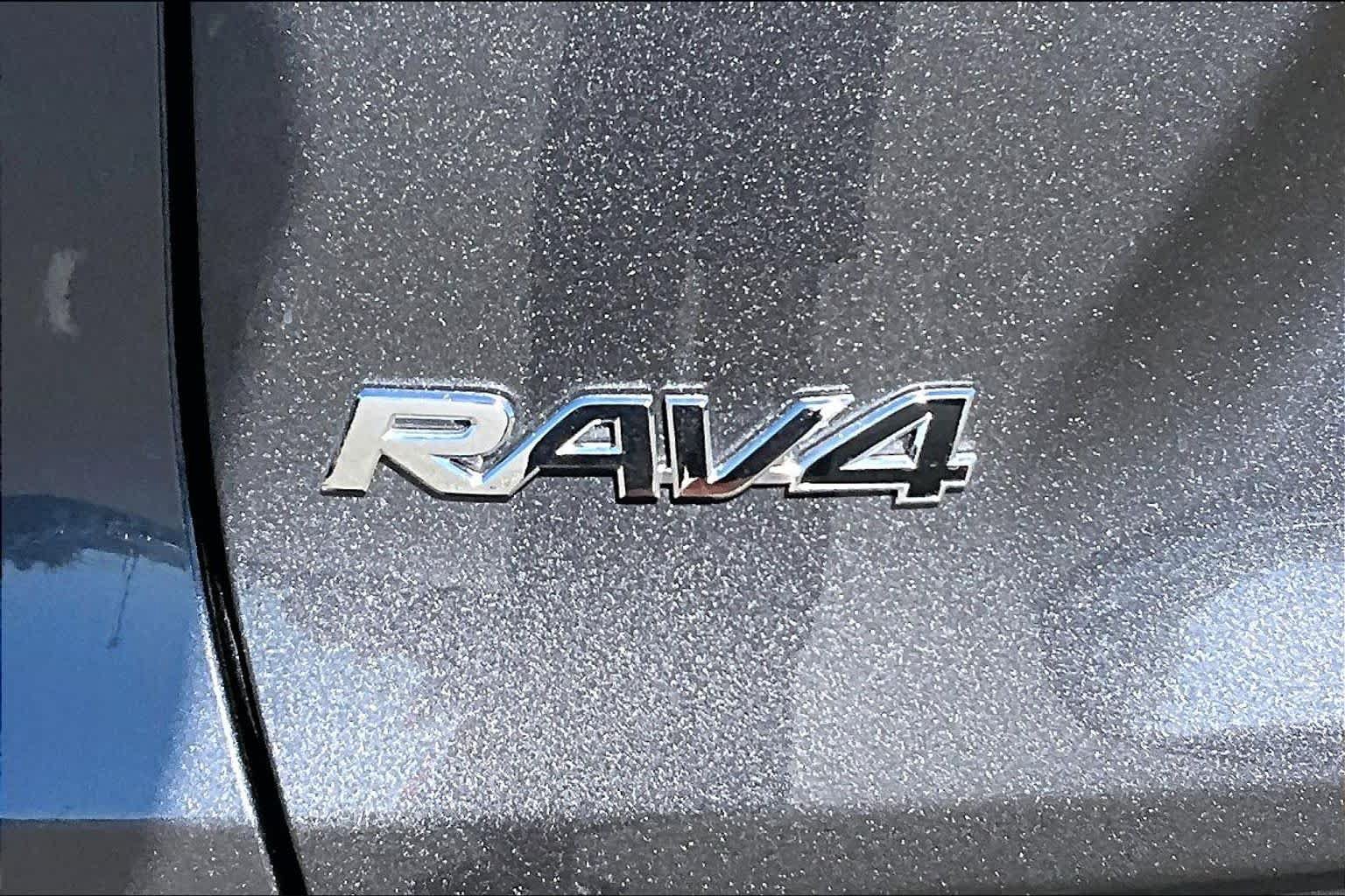 Certified 2025 Toyota RAV4 XLE w/ Convenience Package FWD image 9